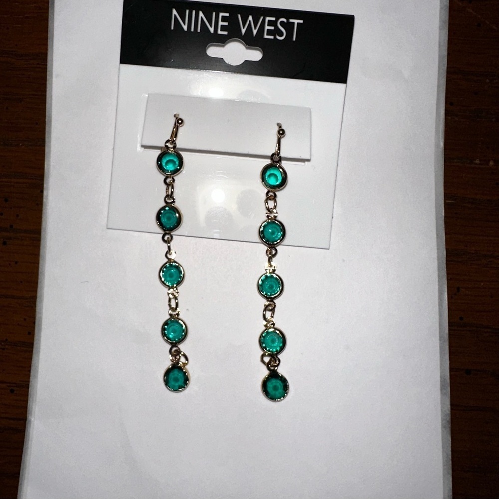 Nine West Gold and Green Dangle drop Earrings